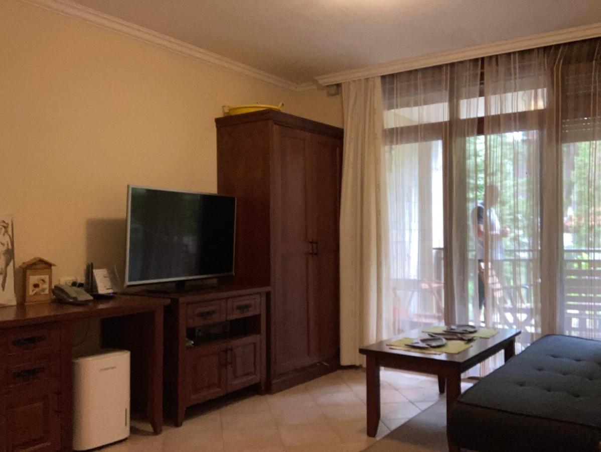 Lovely Apartment Santa Marina Sozopol Exteriör bild